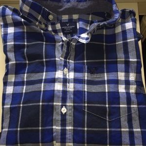 American Eagle Men’s Long Sleeve Button Down